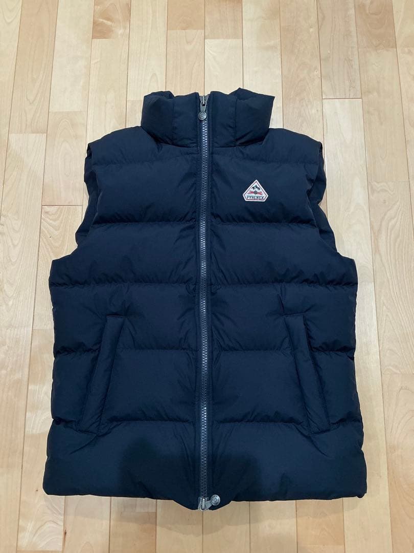 PYRENEX ピレネックレス　ダウンベスト ネイビー　紺色