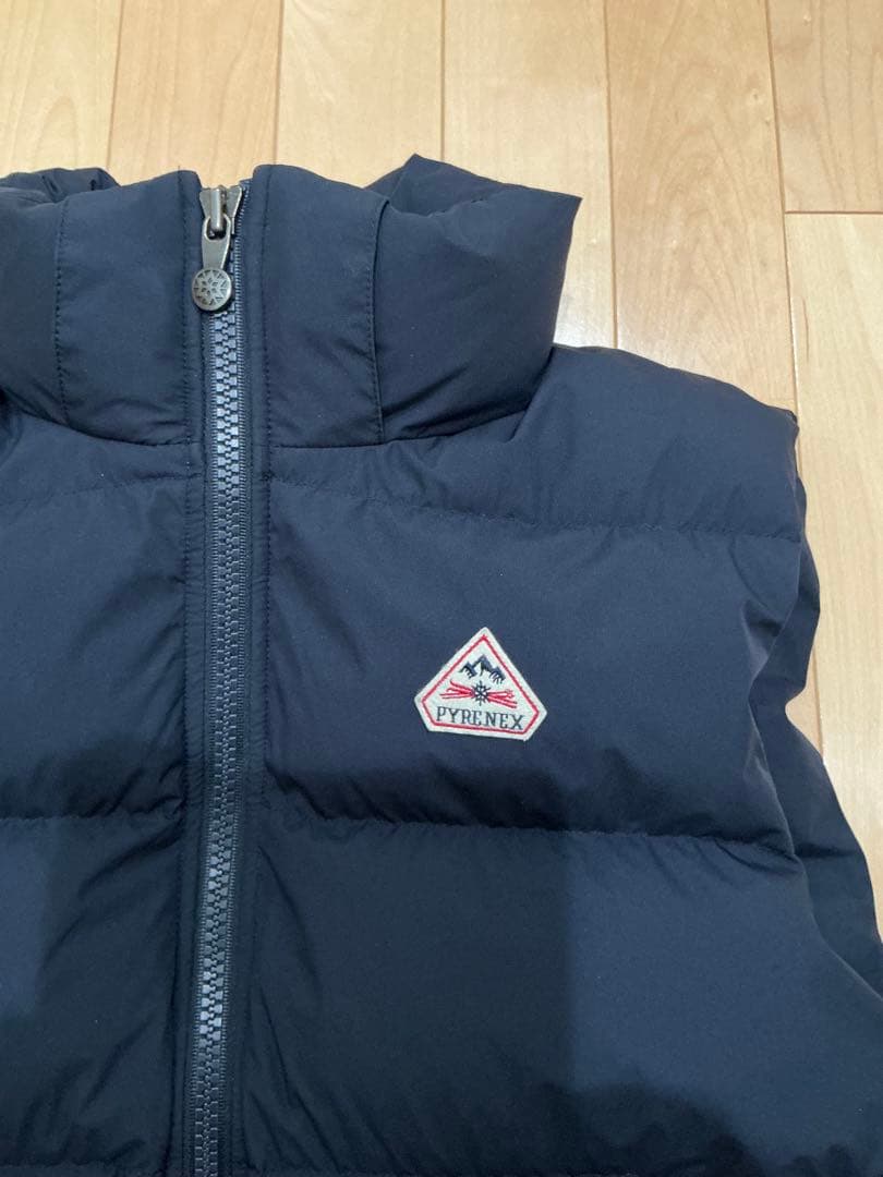 PYRENEX ピレネックレス　ダウンベスト ネイビー　紺色
