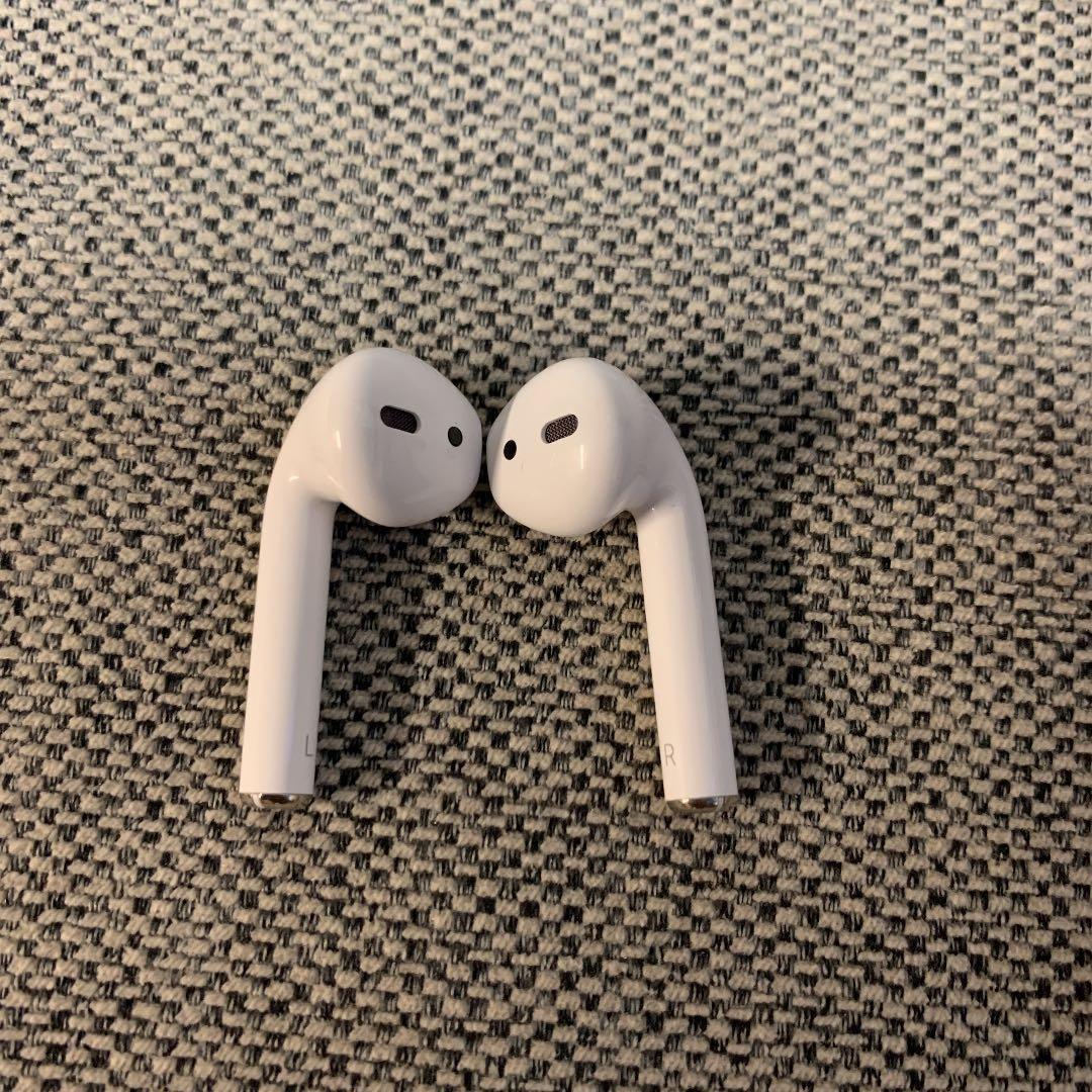 スマホアクセサリー Apple AirPods
