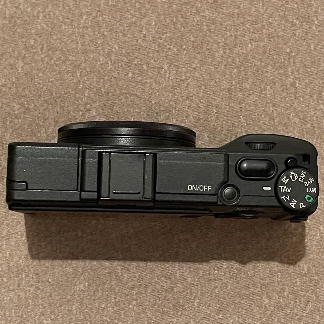 【美品】RICOH GR II ／シャッター少なめ◎バッテリー3個付き／即日発送