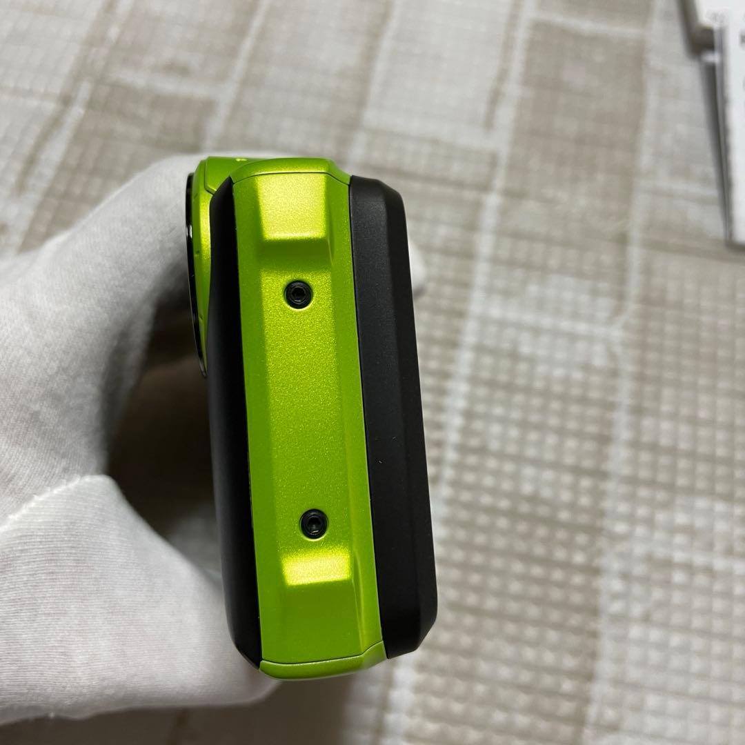 FINEPIX XP120 防水デジタルカメラ　ライム