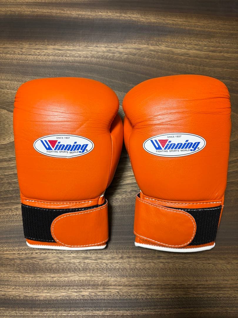 Winning ボクシンググローブ 10oz オレンジ