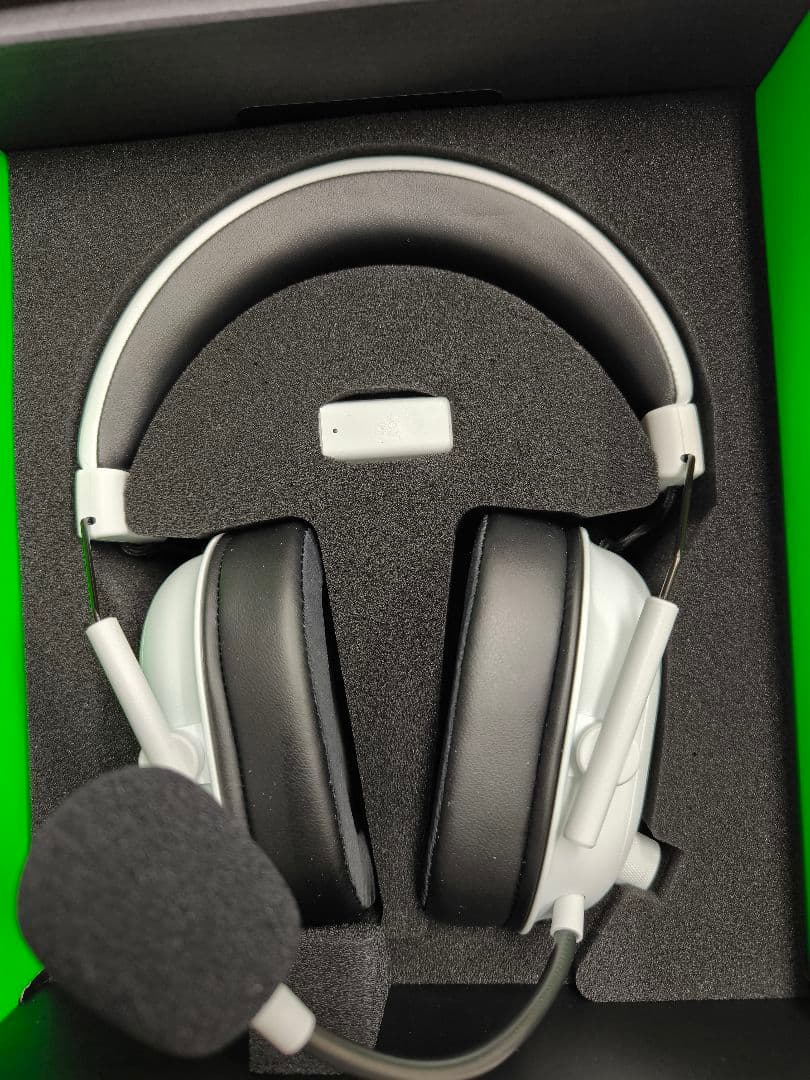 ヘッドホン RAZER BLACKSHARK V2 HYPERSPEED