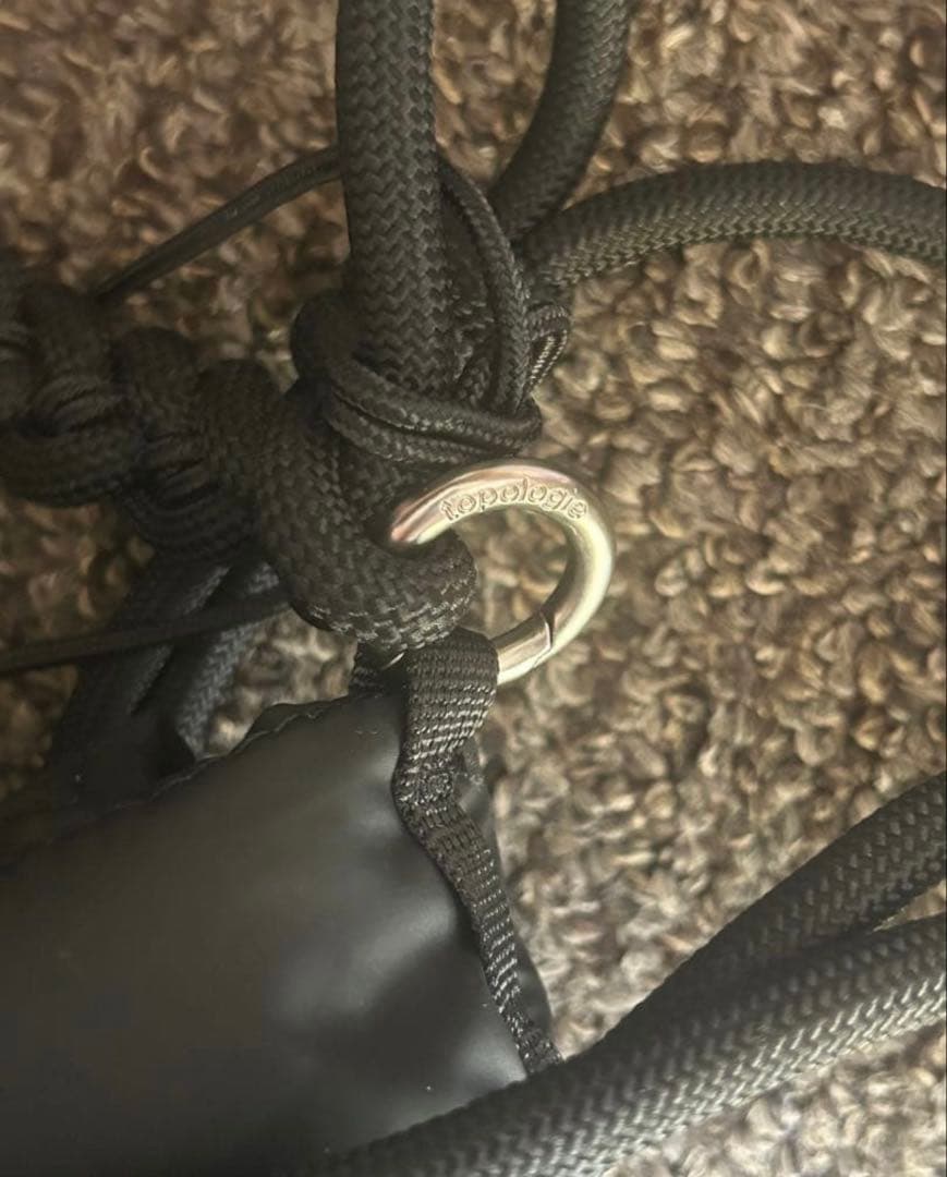 topologieべサス ショルダーbagストラップ付　Black✖️Black