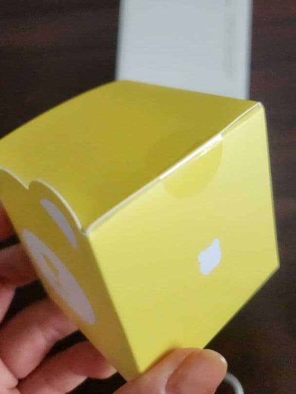 モコメディキューブ　ブースタープロ美顔器 蓋付未開封