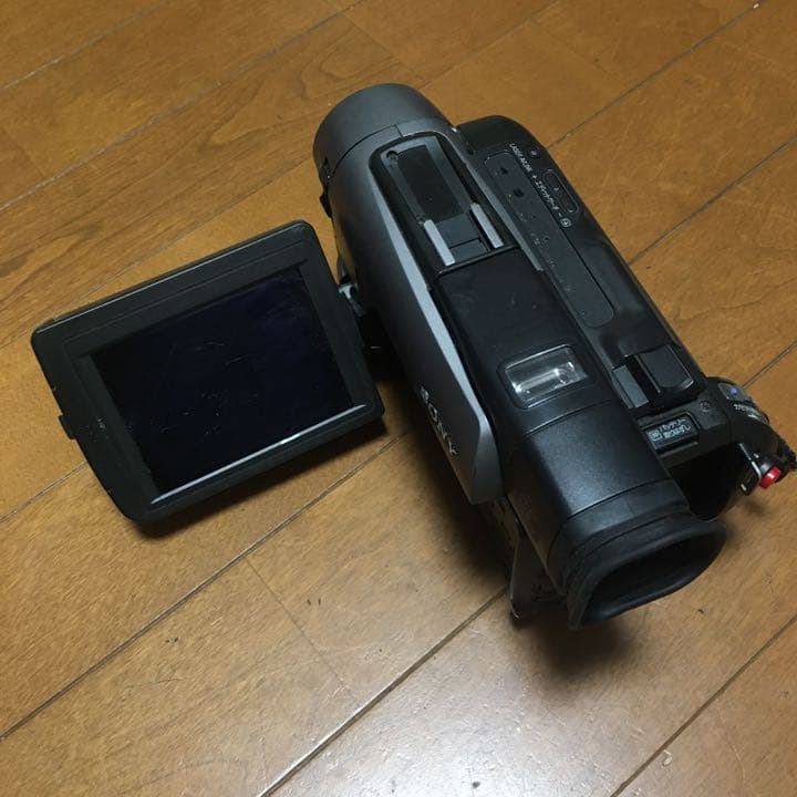 ビデオカメラ Sony videoHi8 Handycam CCD-TRV92