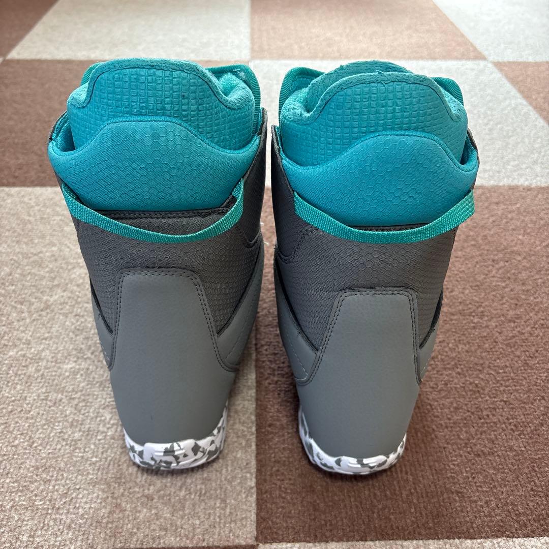 Burton^_^スノボードブーツ(子ども用)22センチ