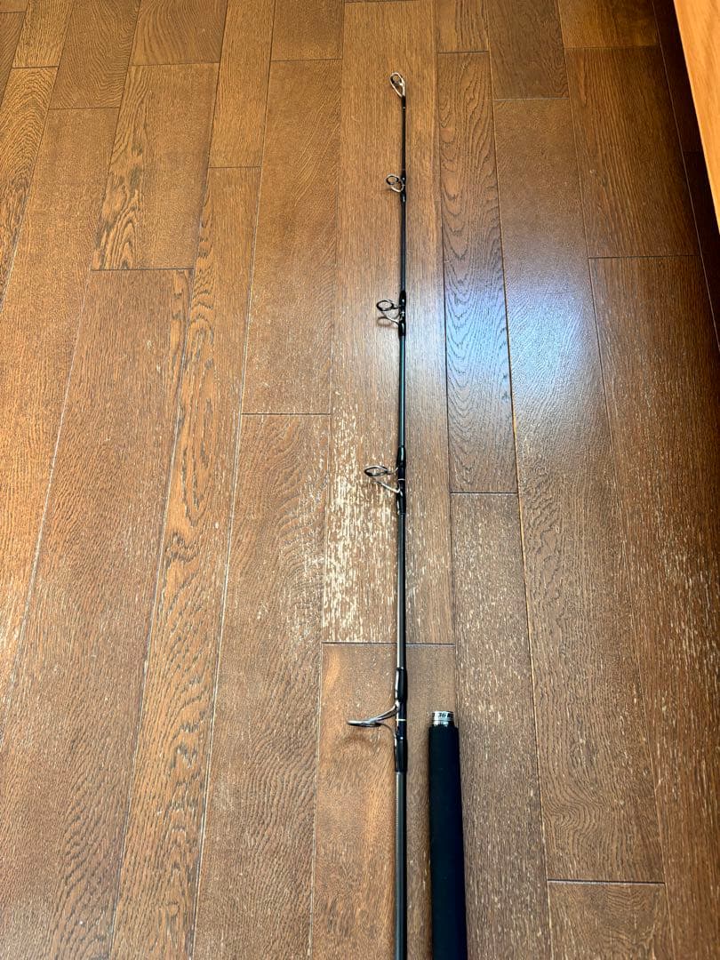 カーペンターBlack & Manta BM73-36RS