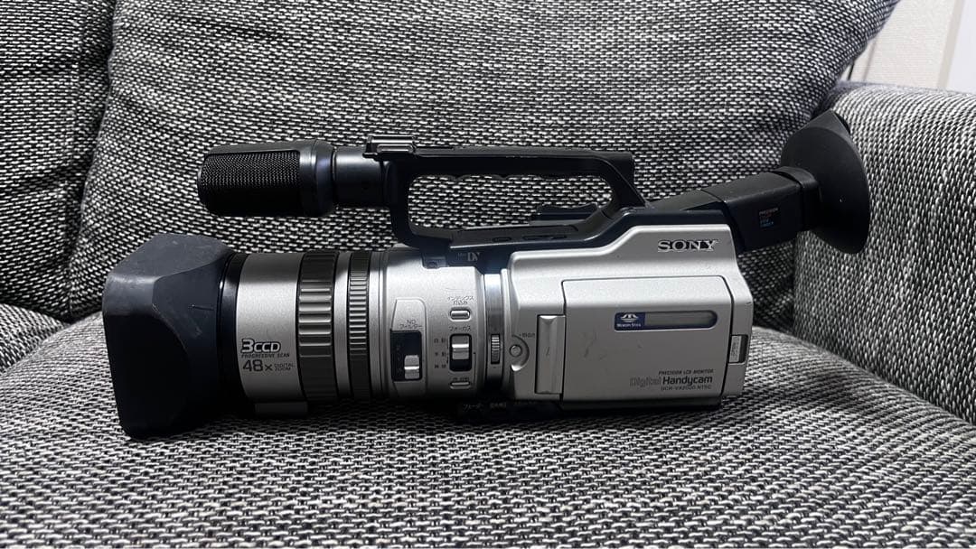 Sony Handycam DCR VX2000 ソニー　デジタルビデオカメラ