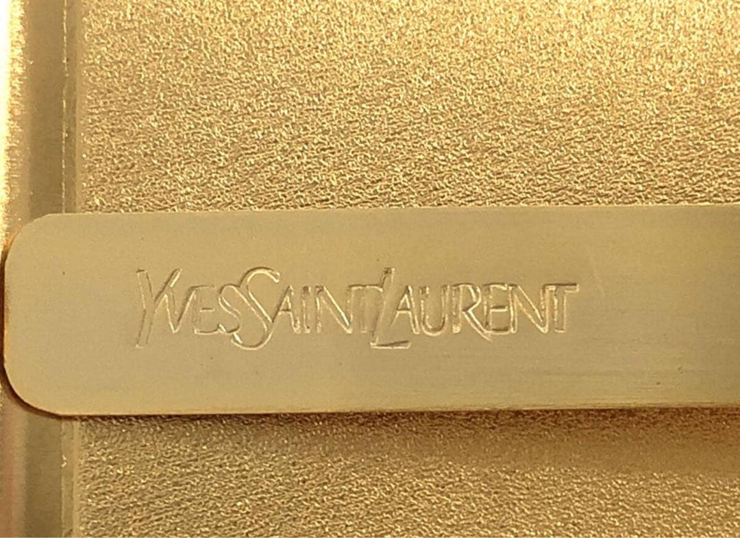 T03/044美品 YVES SAINT LAURENTイヴサンローラン名刺入れ