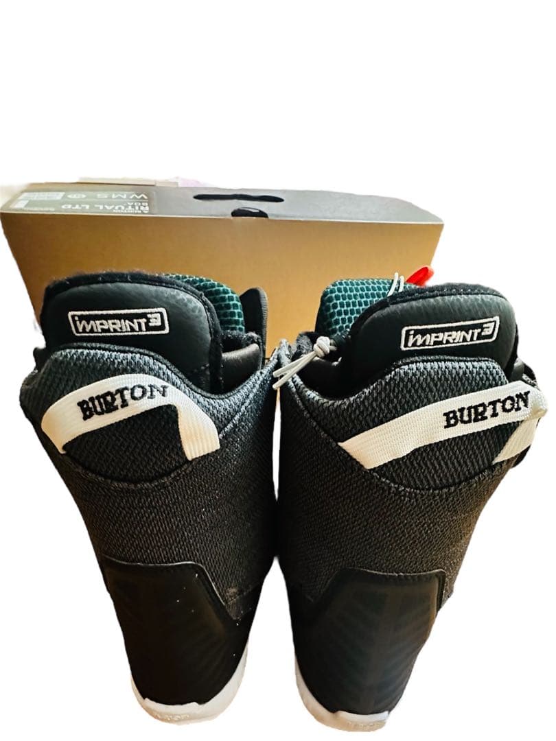 【美品】レディース BURTON RITUAL LTD スノーボードブーツ