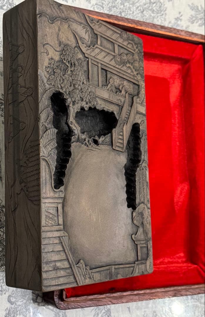 大型硯(木製収納木箱付)