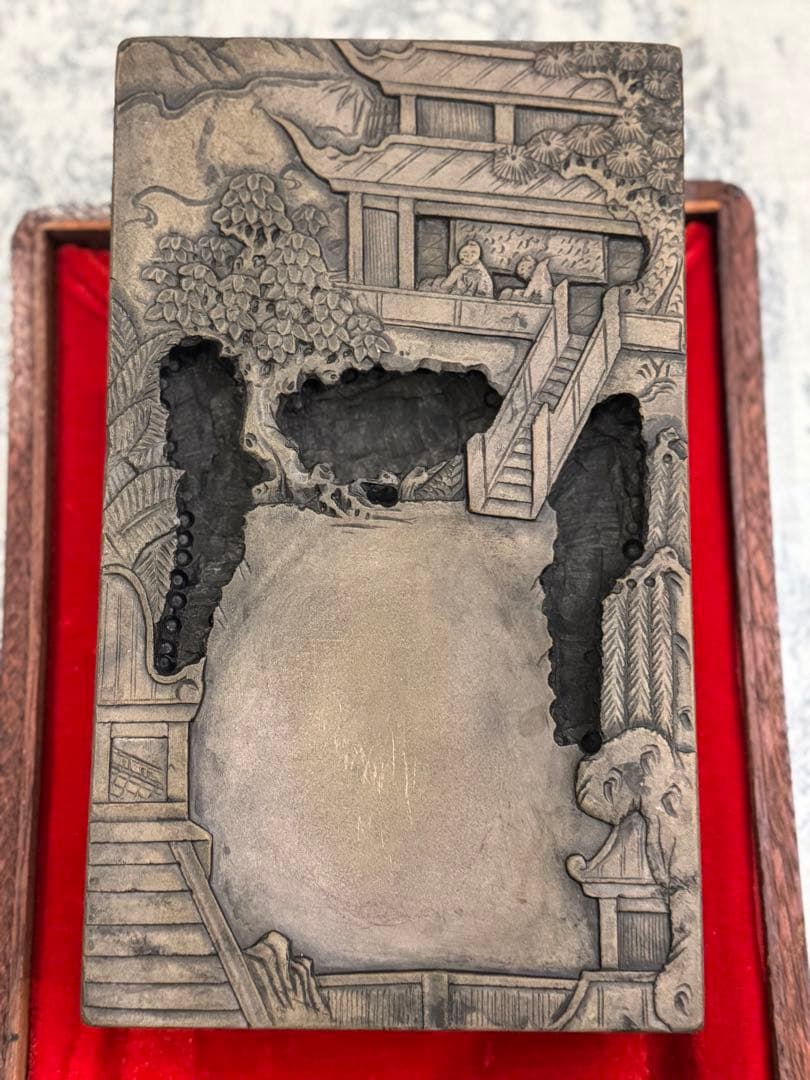 大型硯(木製収納木箱付)