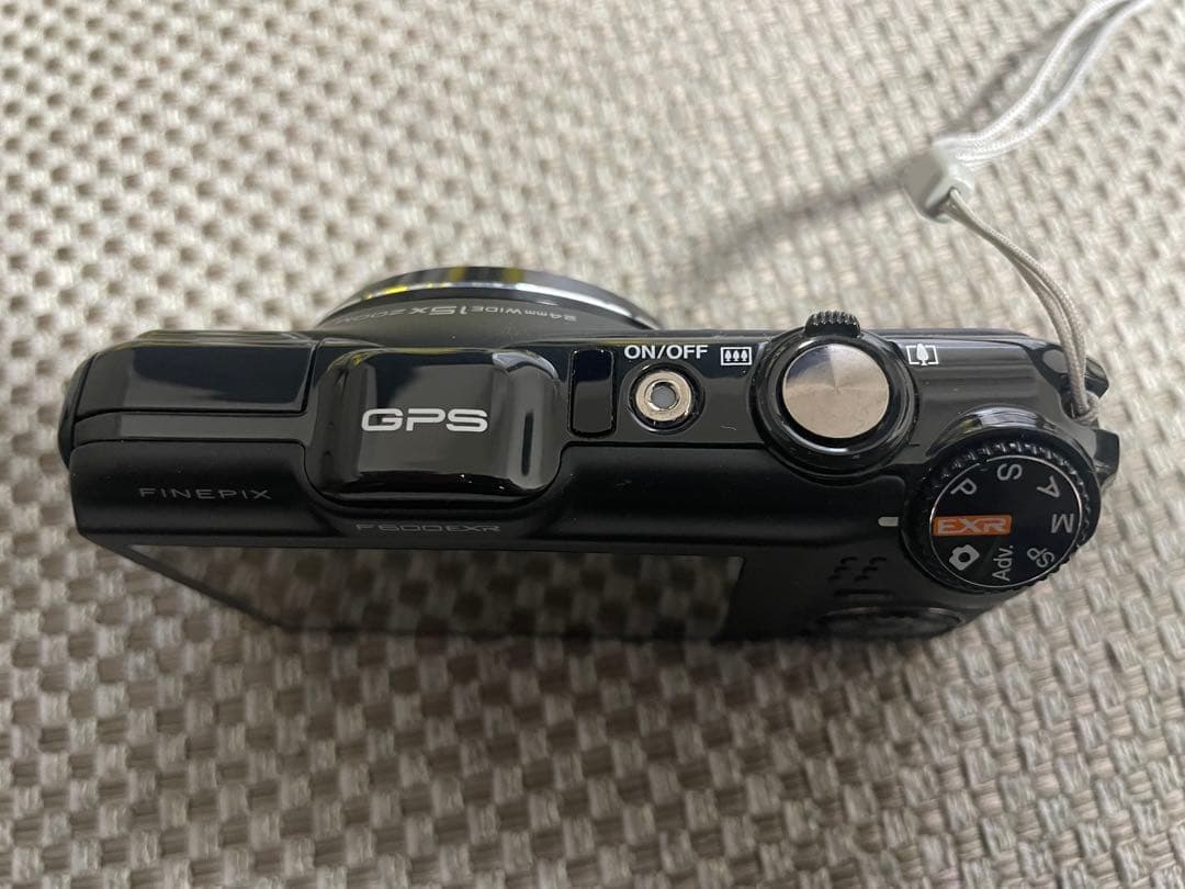 FUJIFILM FINEPIX F600EXR 本体