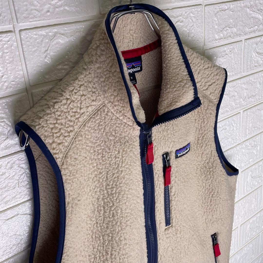 【24時間以内　匿名発送】パタゴニア　レトロパイルベスト　アイボリー　Mサイズ