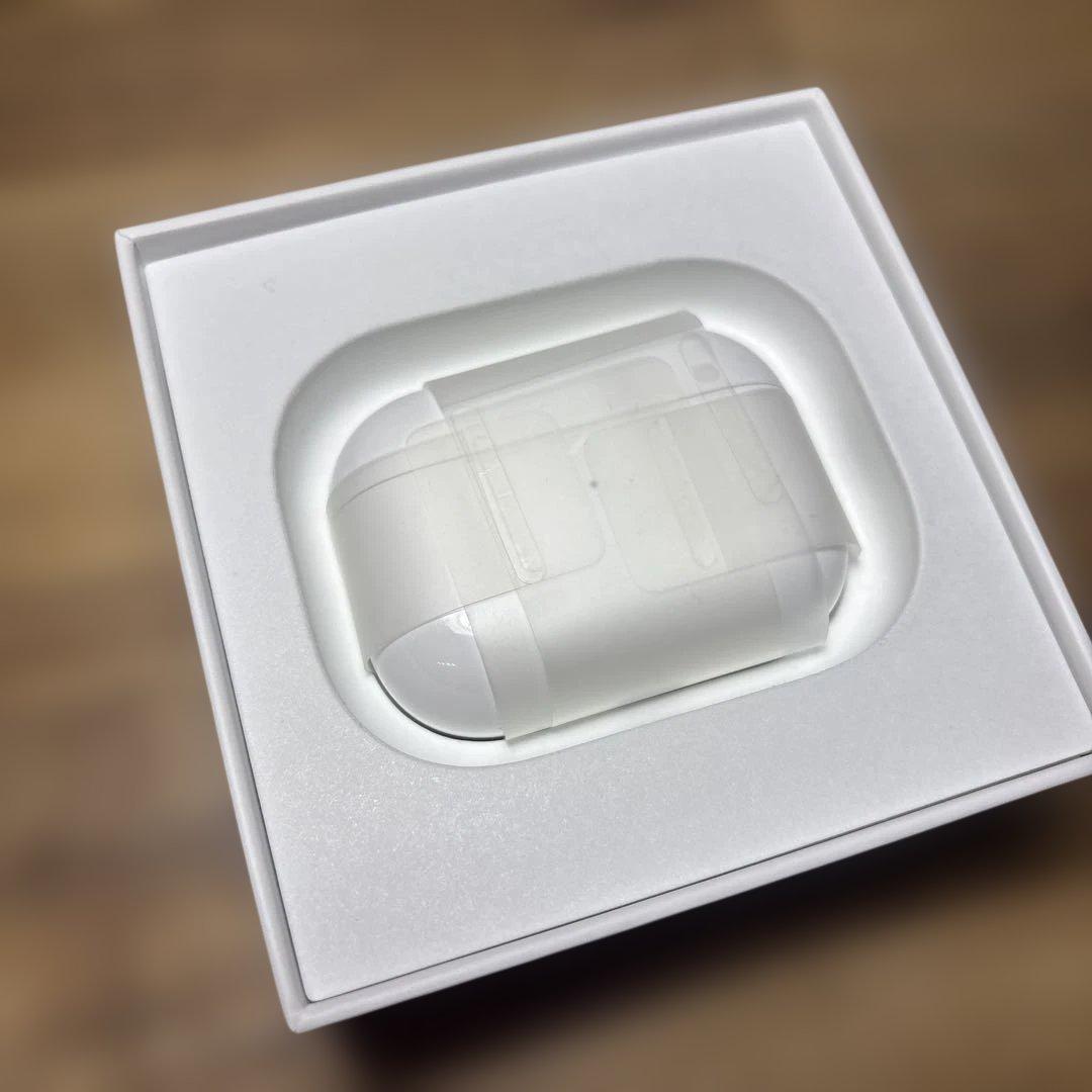 s*i様 AirPods Pro 第2世代 ライトニングタイプ