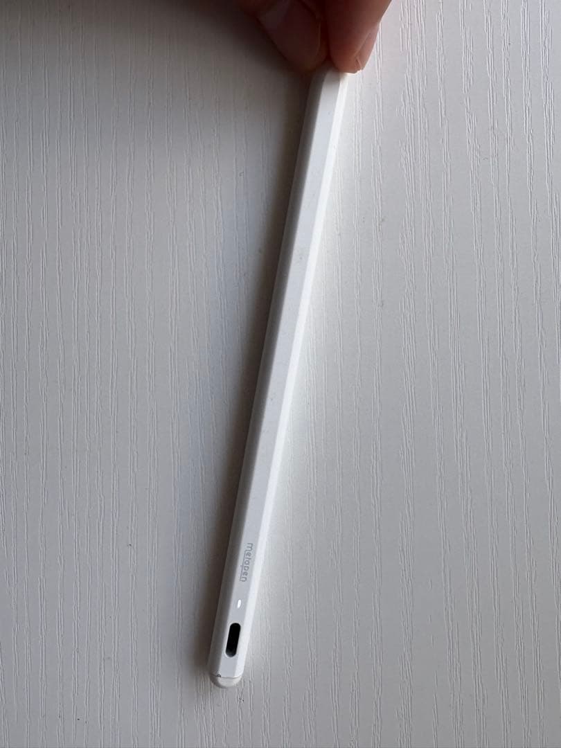 か*ん様 iPad Air Wi-Fi 64GB スターライト（第5世代）付属品