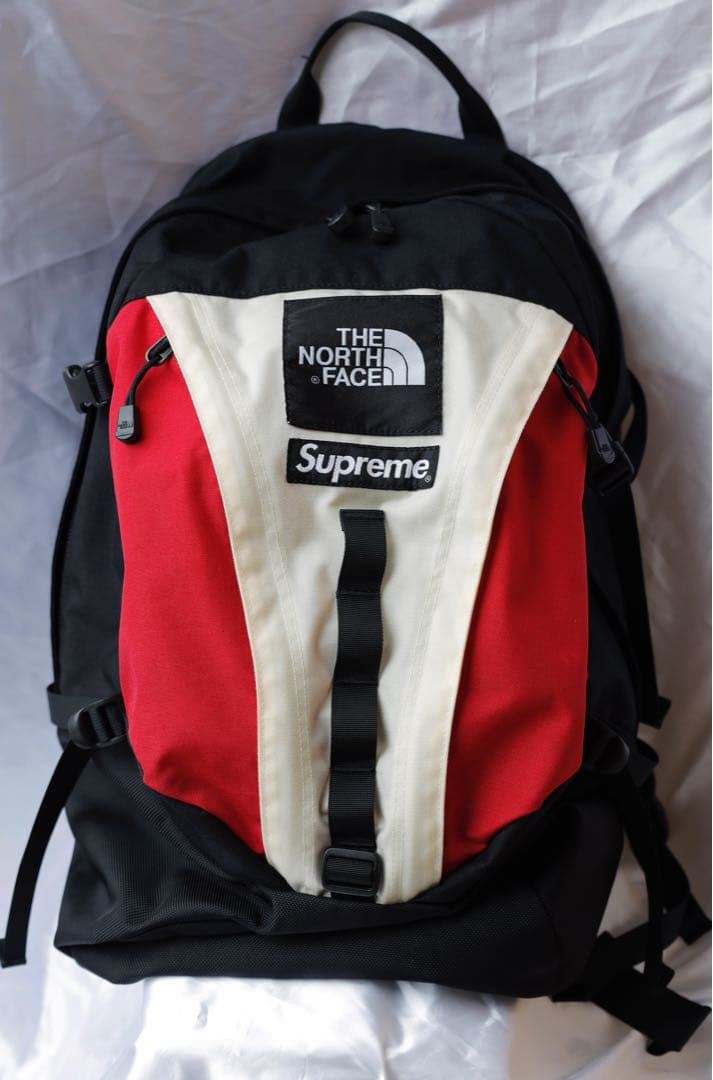 シュプリームThe North Face バックパック 18FW中古