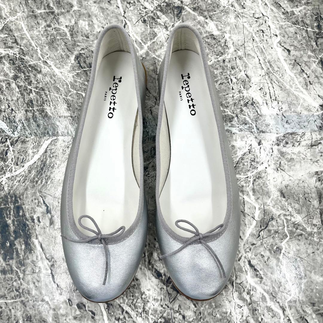 【新品同様】 レペット サンドリオン バレエシューズ 41 シルバー レザー