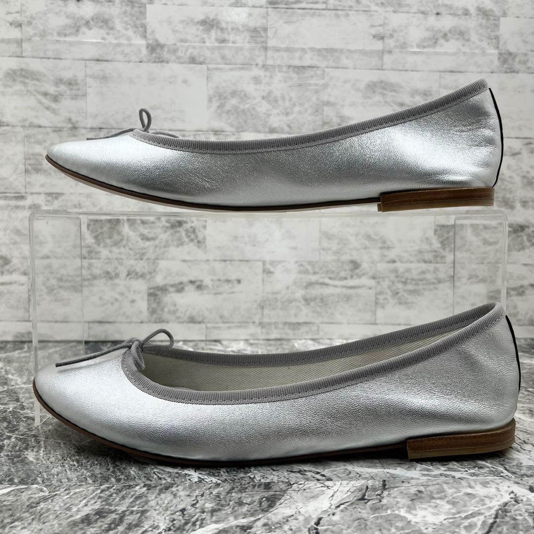 【新品同様】 レペット サンドリオン バレエシューズ 41 シルバー レザー