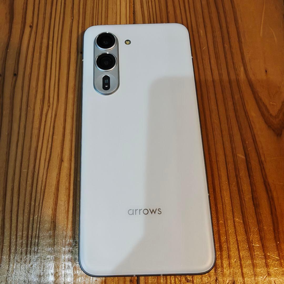 arrows Alpha 512GB ホワイト