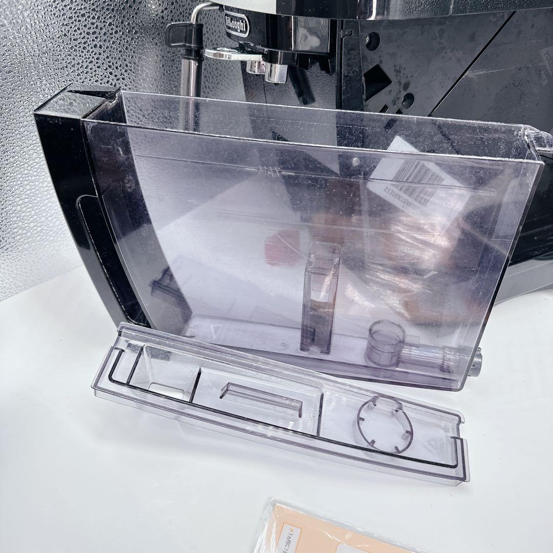 デロンギ　Magnifica S ECAM22112B コーヒー　マグニフィカ