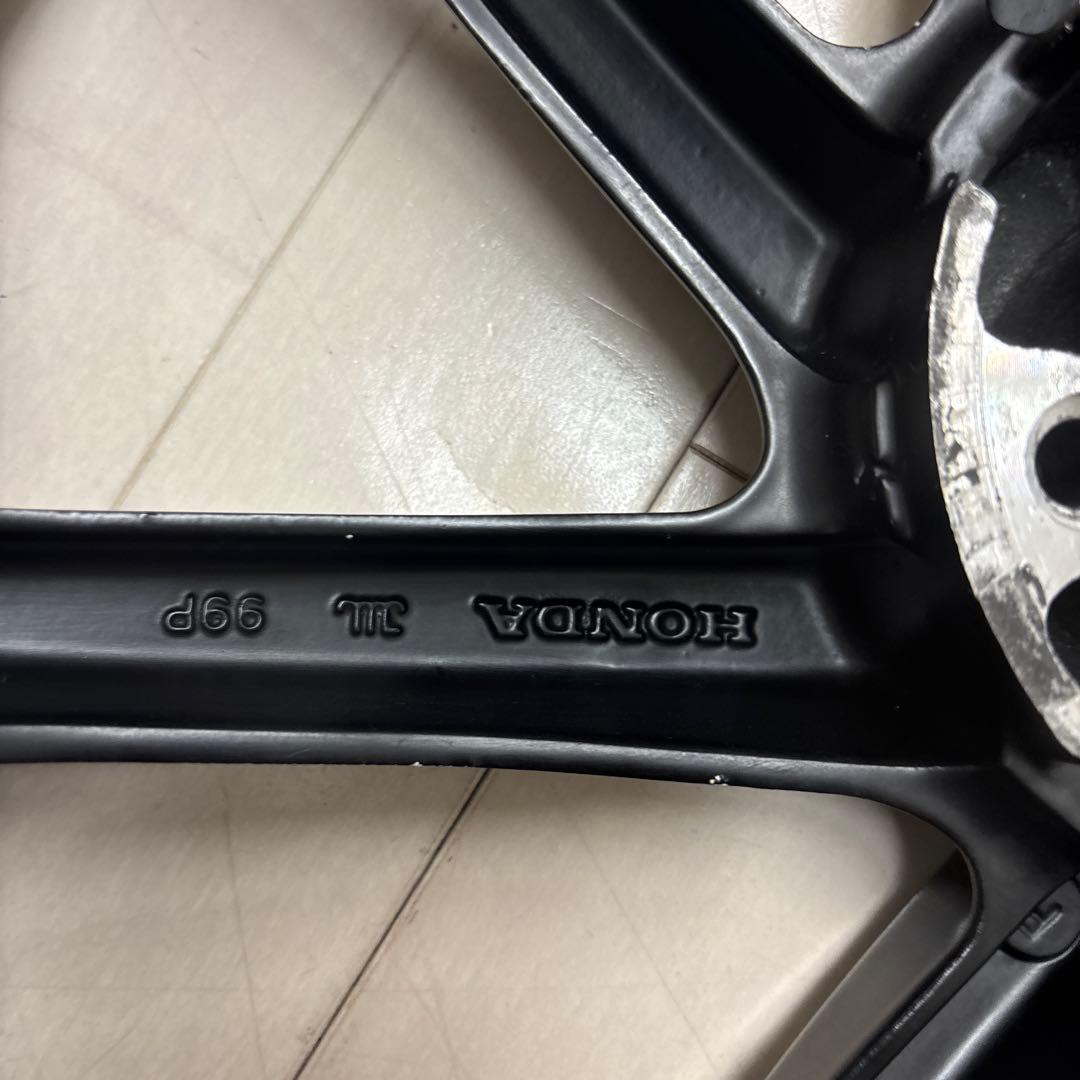 NSR250 mc28 リアホイール　今だけ送料込み