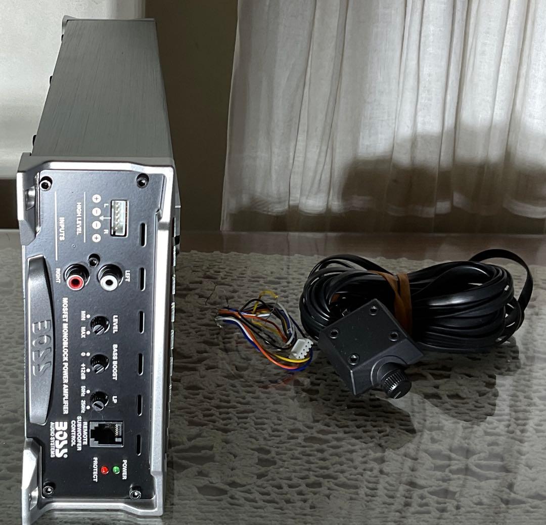 カーオーディオ BOSS AUDIO AR2000M