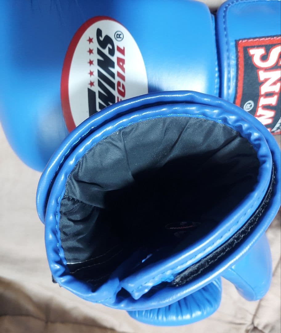 twins　ボクシング　グローブ　8オンス　ツインズ　スペシャル