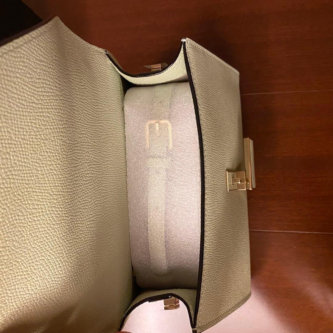 新品　Valextra ミニイジィデ　ミントグリーン