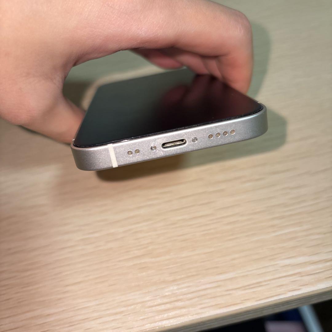 スマートフォン本体 P.P