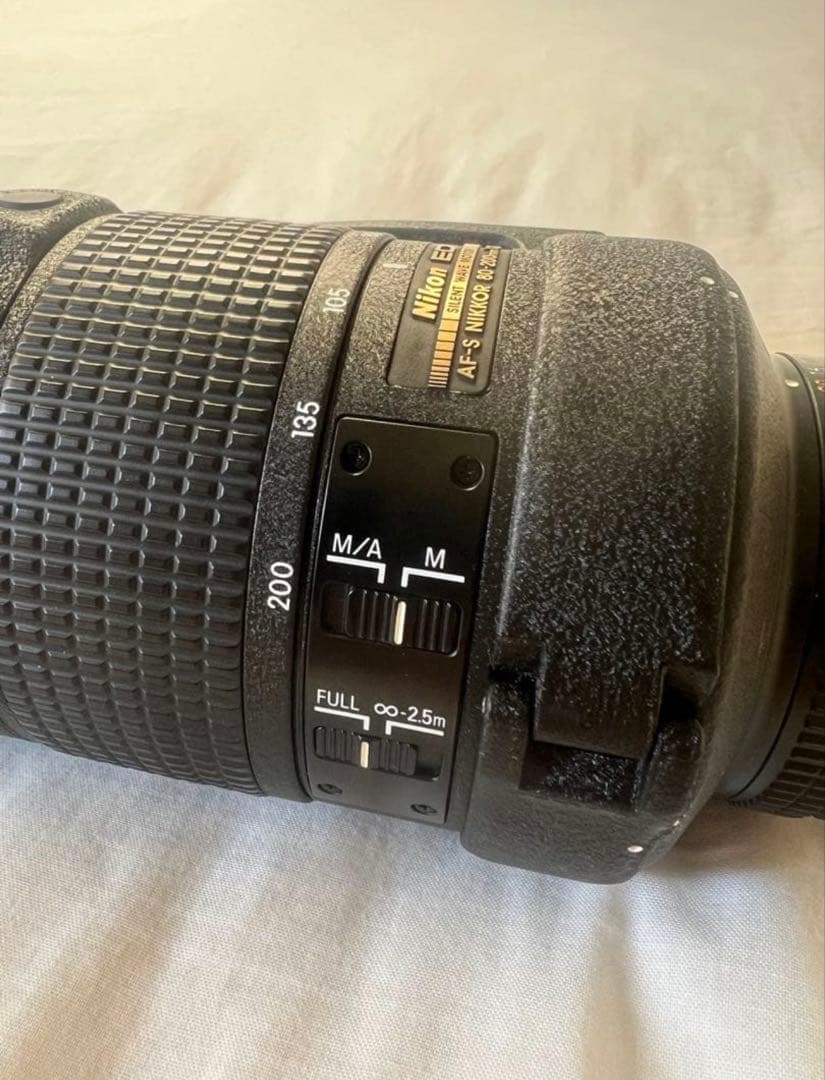 Nikon 80-200mm f/2.8D レンズ