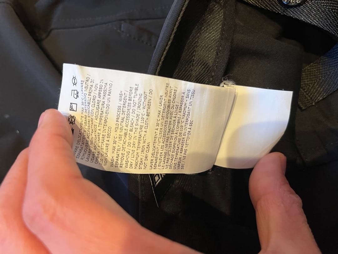 Stone （ストーンアイランド）