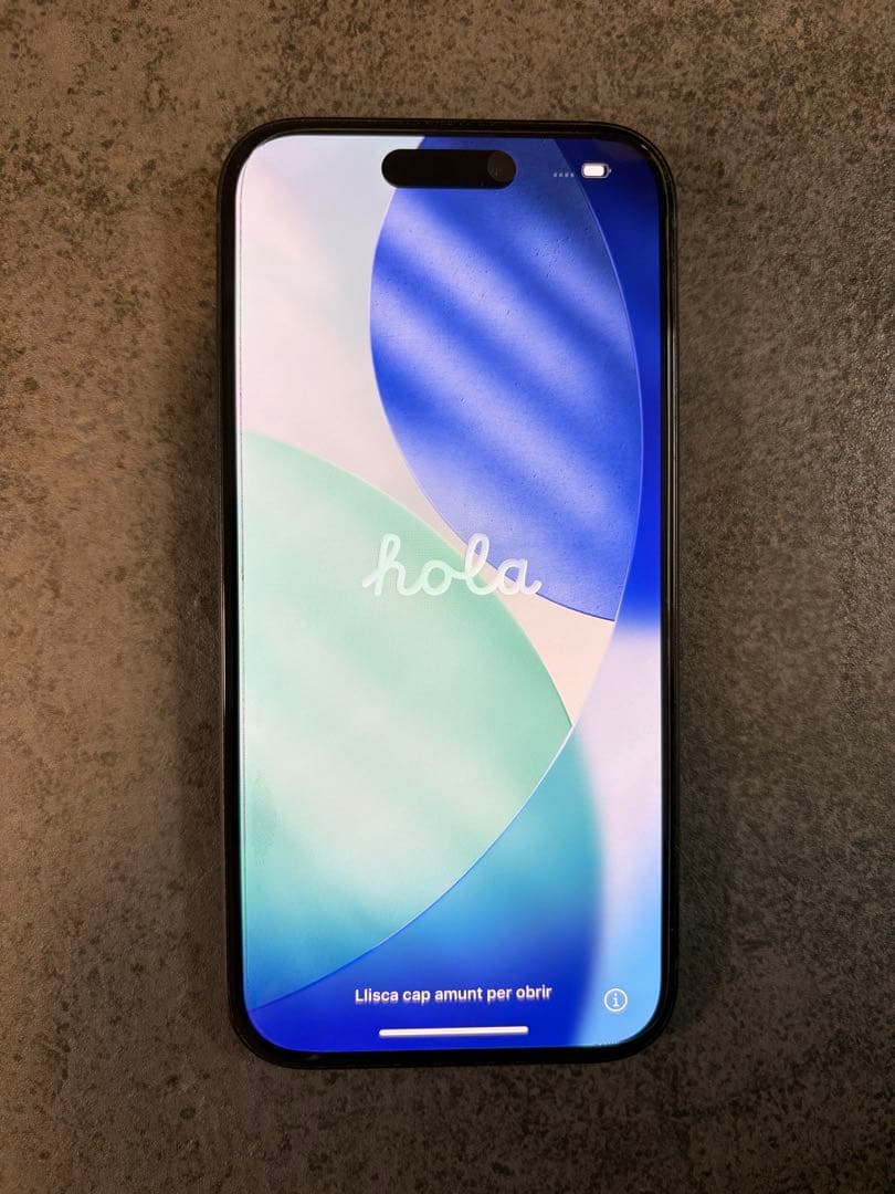 Apple iPhone 15 ミッドナイト 本体　128GB