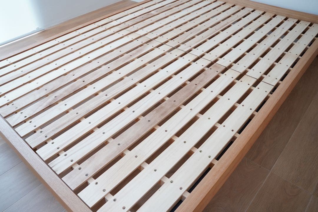 無印良品　タモ材・ダブルベッドフレーム