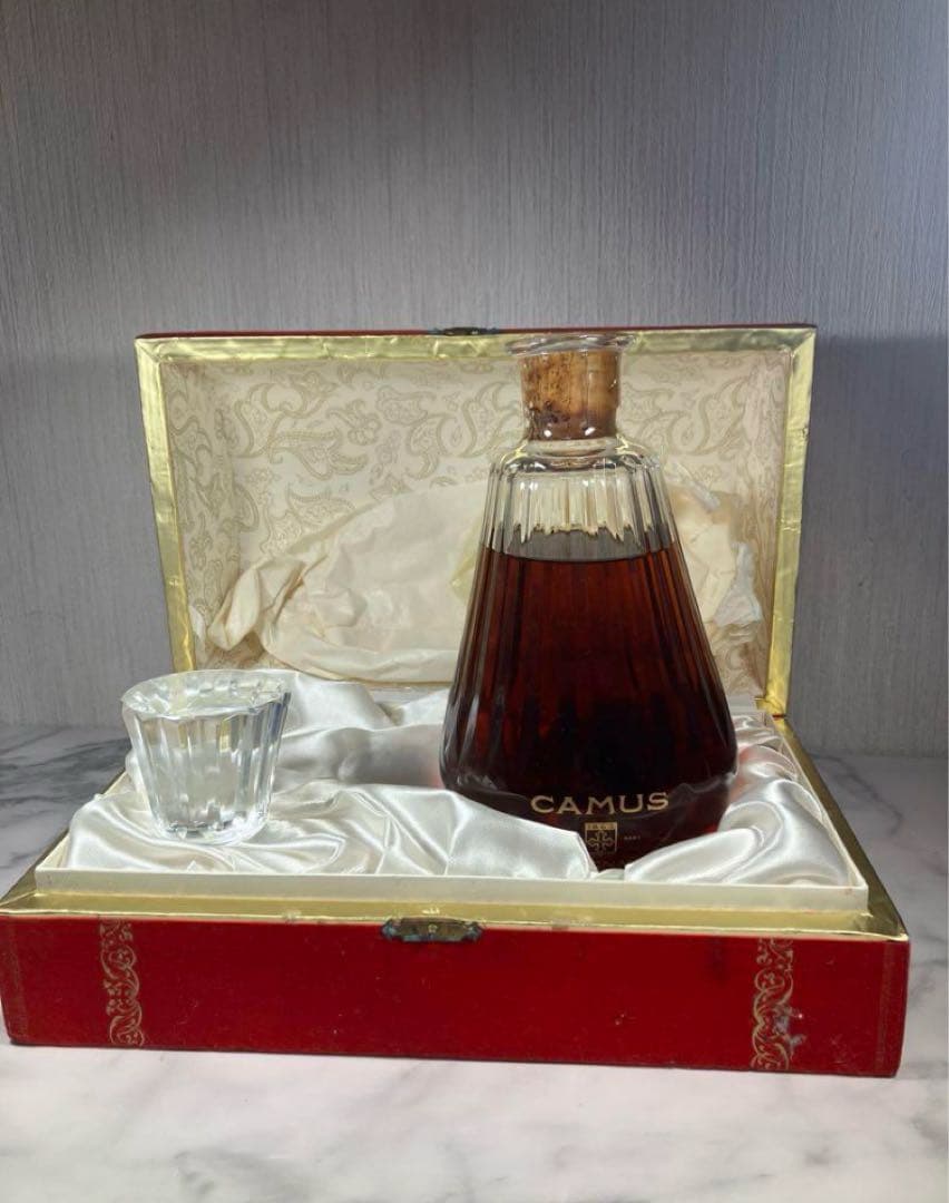 バカラ　CAMUS コニャック