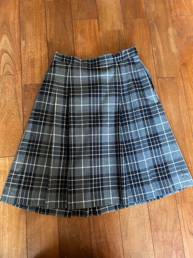 BURBERRY スーツ 卒業式　入学式　150センチ 美品