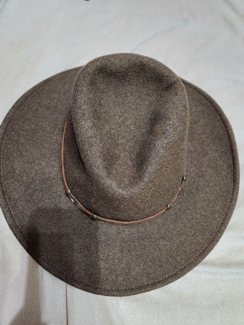 STETSON ブラウンウールフェルトハット レザーのバンド付き