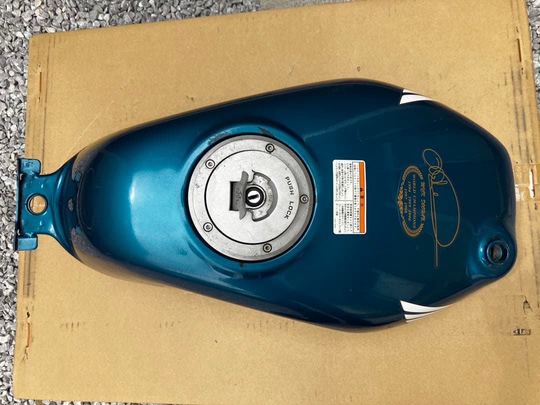 HONDA ホンダ NSR50 タンク 【ジャンク】