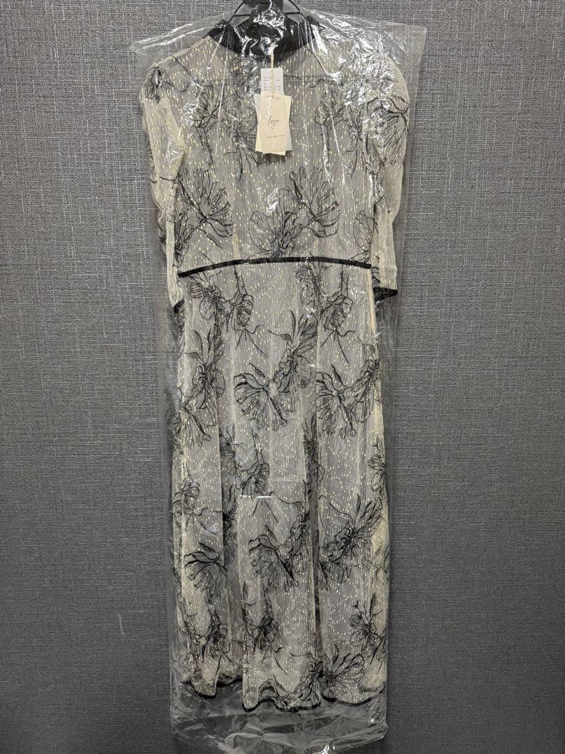 LEJA 花柄ラメレースワンピースドレス Mサイズ 新品未使用・タグ付き