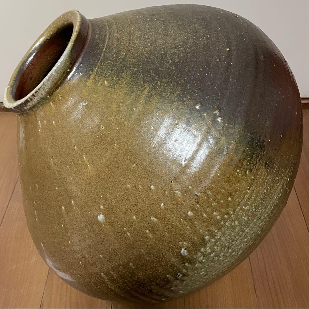 TK　県指定重要無形文化財　山本雄一　備前花瓶　胡麻垂れ　四方桟共箱　栞