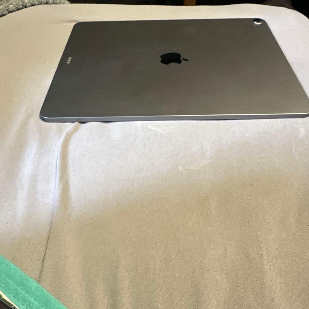 iPad Air 13インチ バッテリー100% Wi-Fi 128GB 6