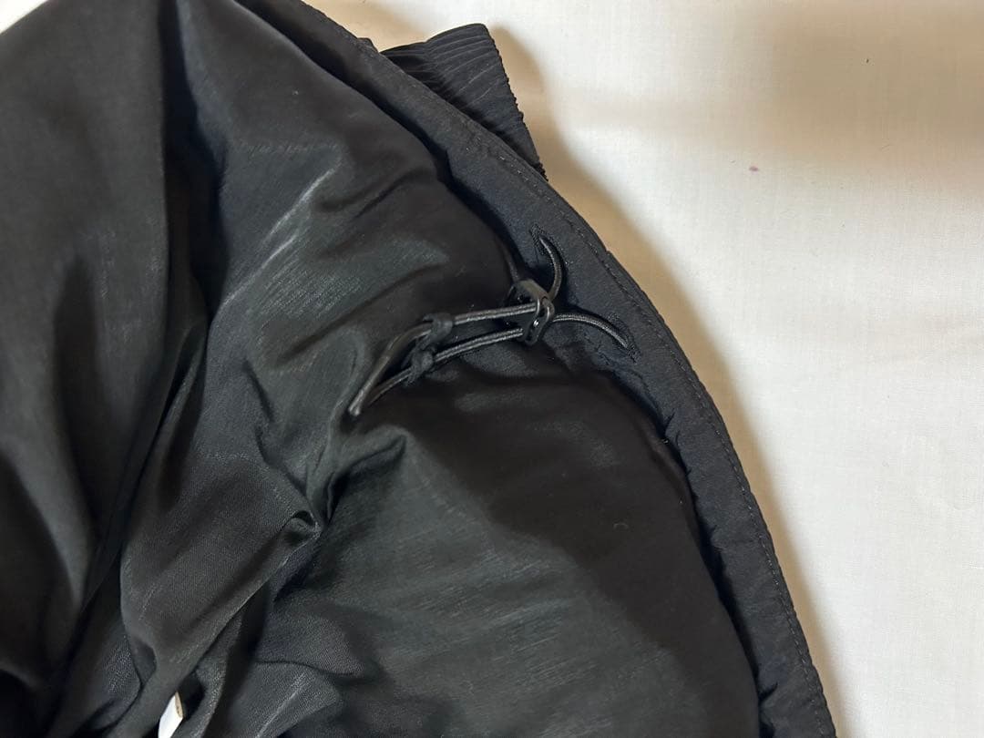 専用【新品未使用】BEAUTY&YOUTH ナイロン パフ フードブルゾン