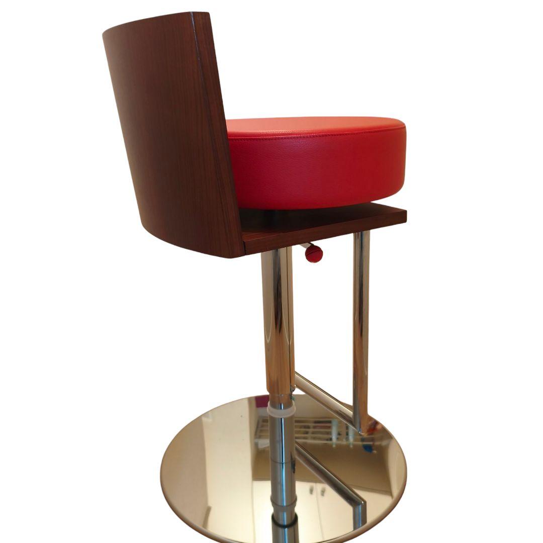 ポルトローナフラウ 赤　本革　スツール　カウンターチェア　ルスピーゲ