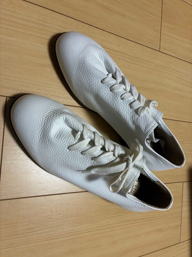 未使用　SOLOVIERE ソロヴィエール　レザーシューズ