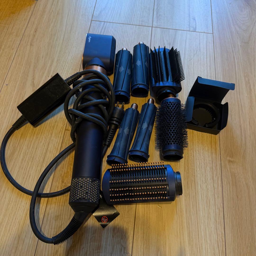 Dyson ヘアドライヤー エアラップコンプリート　ブラシセット