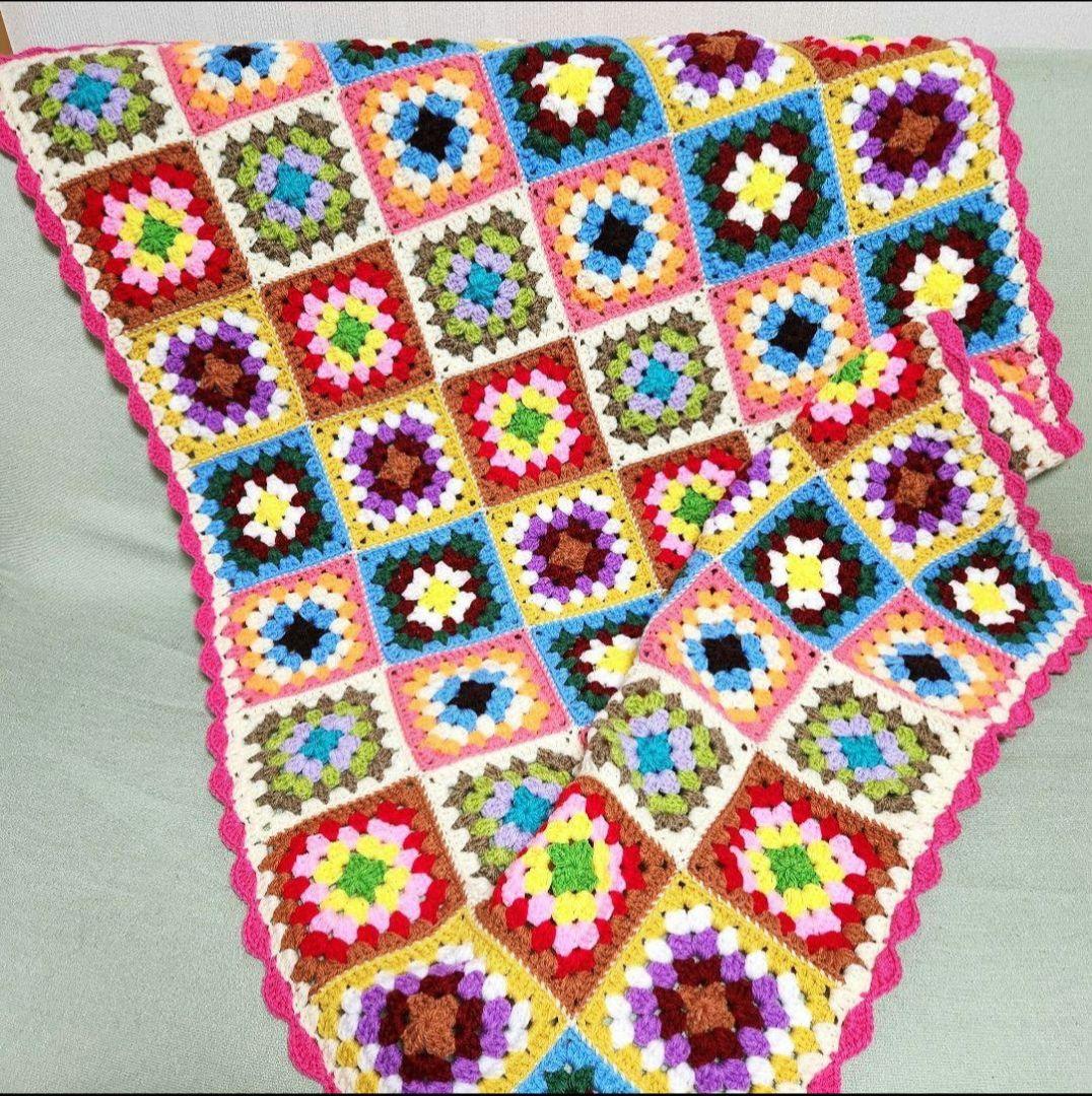 モチーフ編み【1】ハンドメイド　ブランケット　マルチカバー