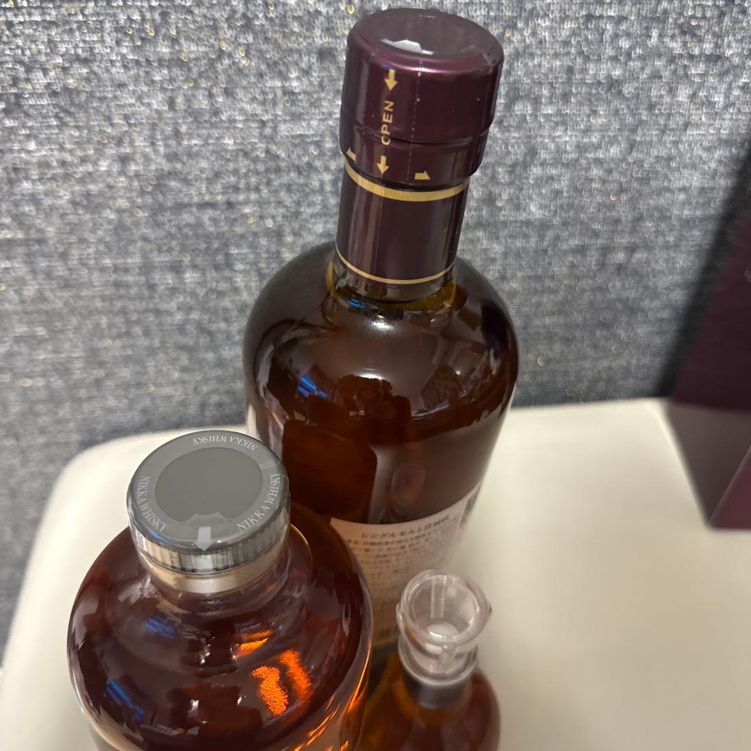 ニッカウイスキーシングルモルト宮城峡 ピァアモルトレッドのセット vsop 付き