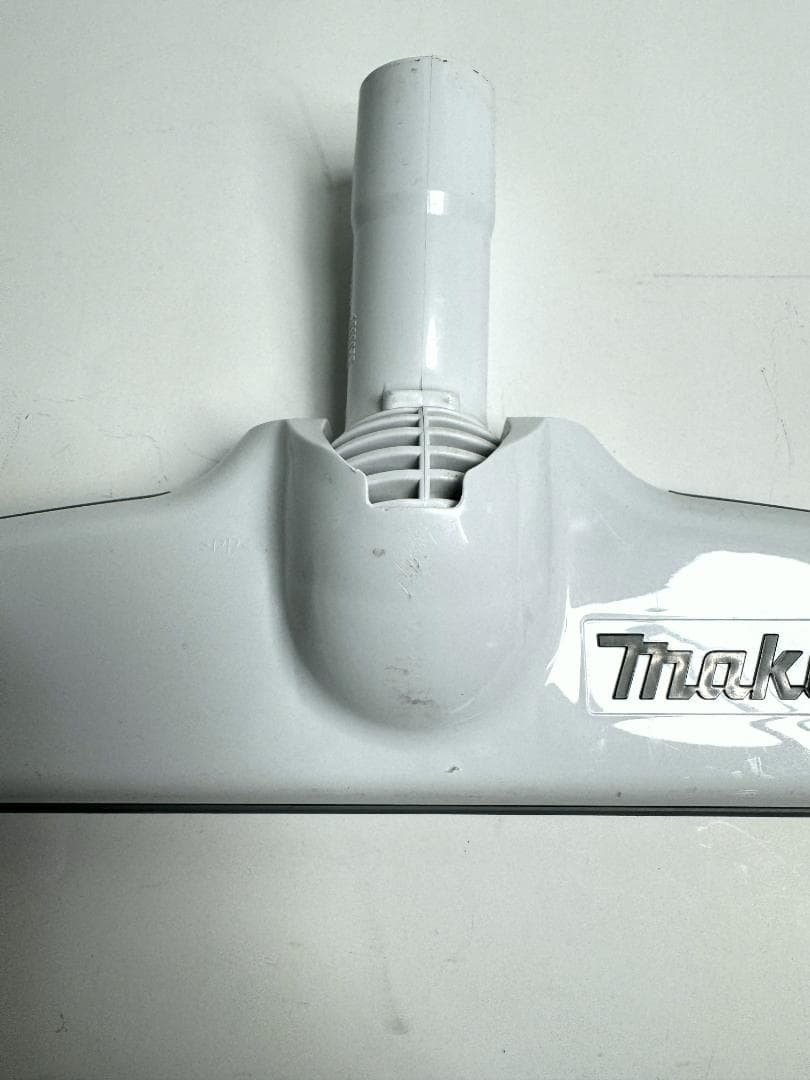 マキタ スティッククリーナー CL182FD 本体.充電器付き