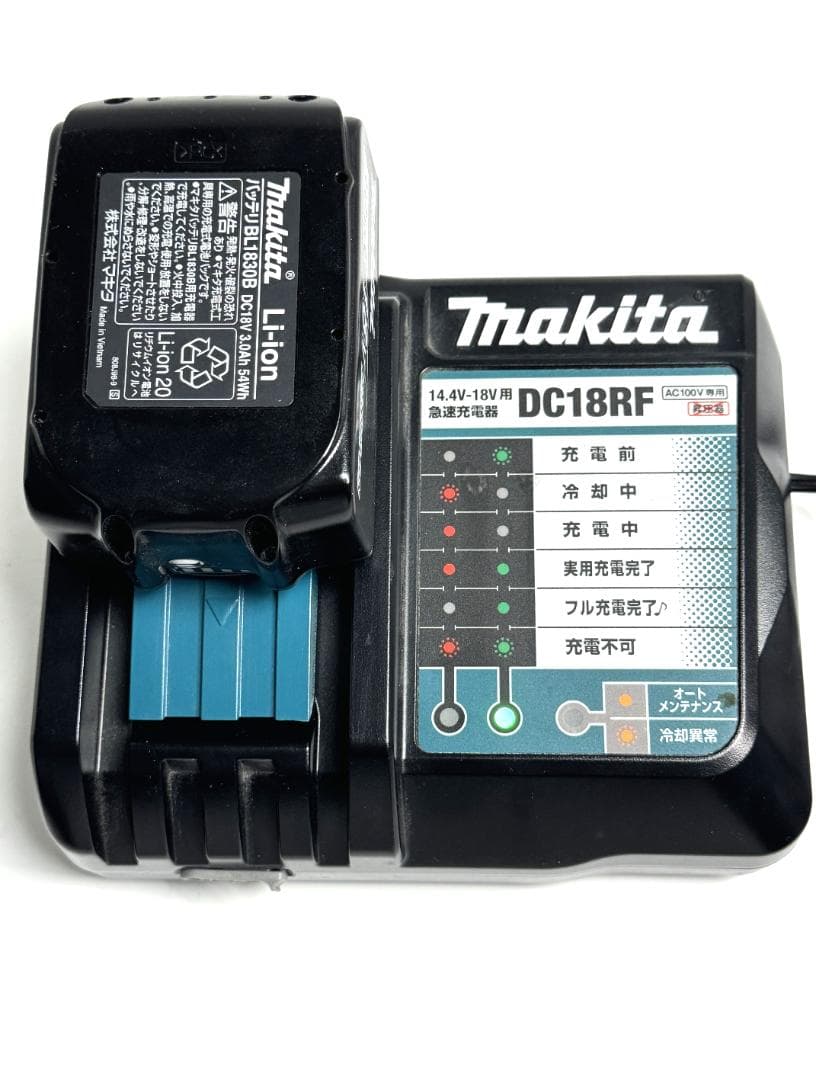 マキタ スティッククリーナー CL182FD 本体.充電器付き